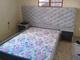 Camas de tubos, Box pring, cama capitoneada y juego d sala.
